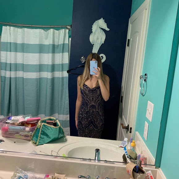 Jump! Homecoming dress - Picture 2 of 2